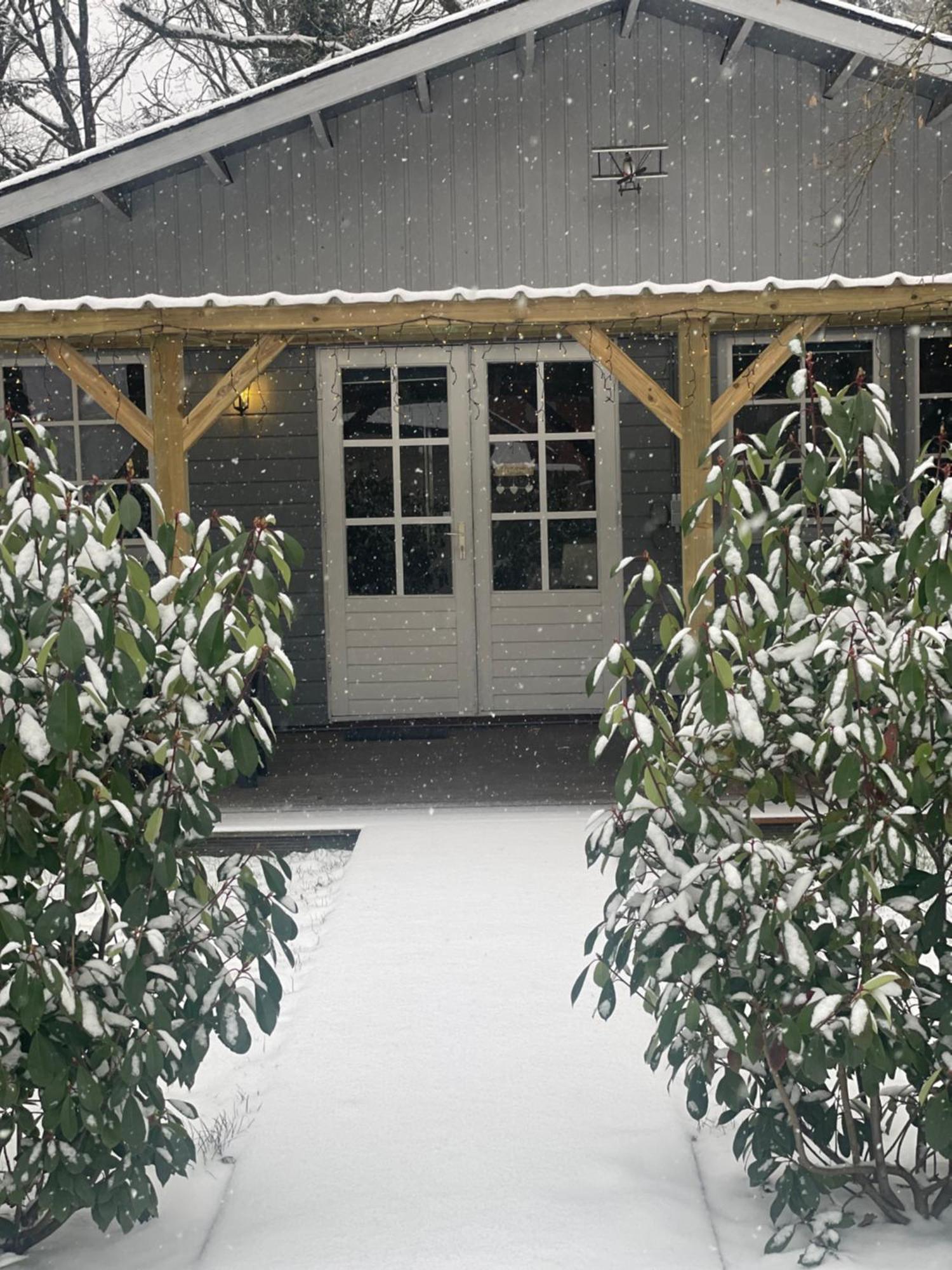 Chalet Sint-Hubertus Du Bois Zutendaal Dış mekan fotoğraf