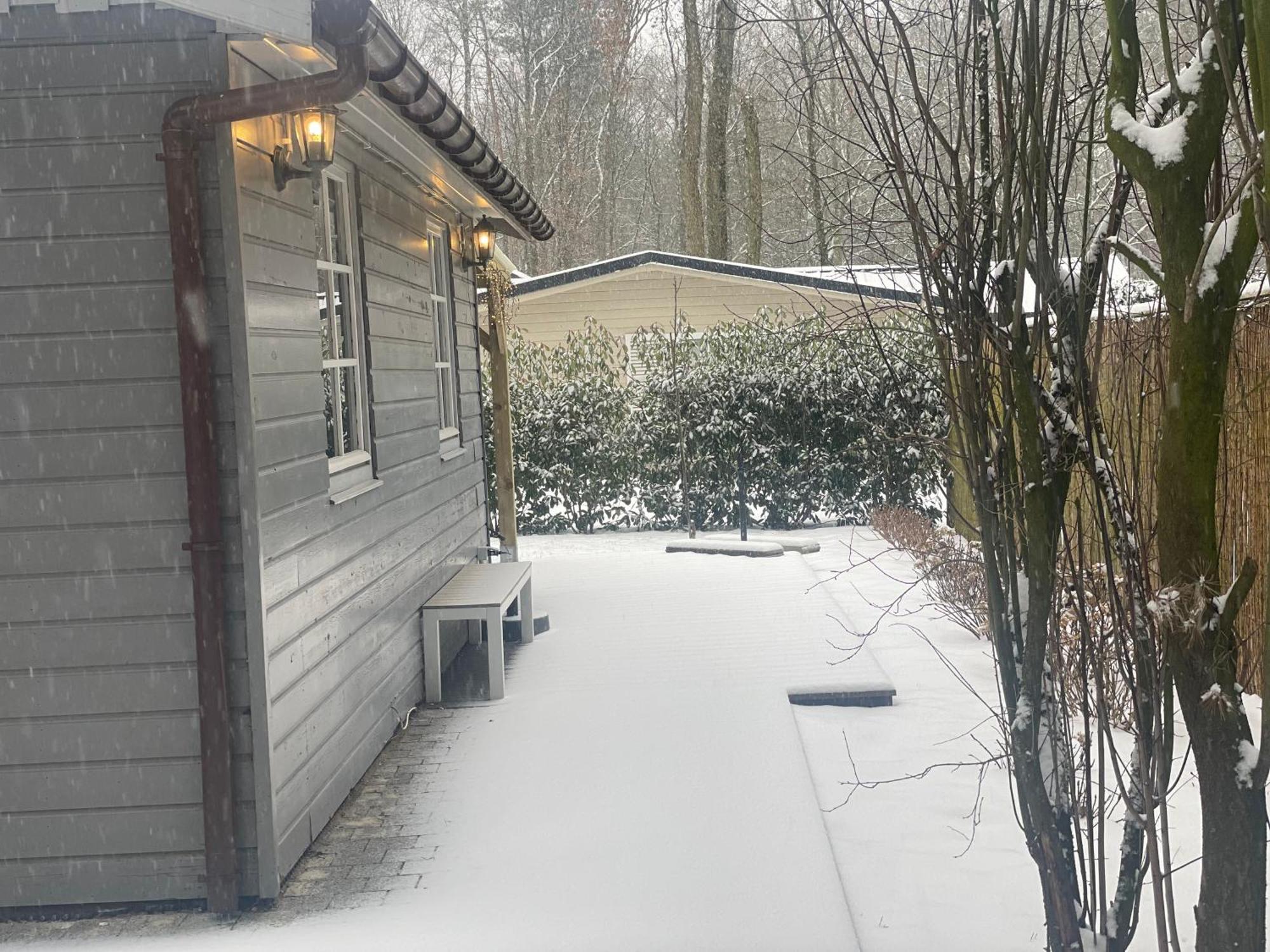 Chalet Sint-Hubertus Du Bois Zutendaal Dış mekan fotoğraf